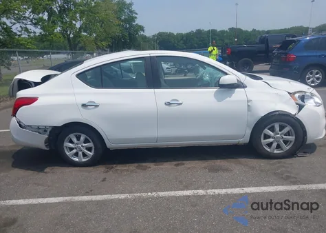 2012 Nissan Versa 1.6 Sl из США, поврежденный, VIN 3N1CN7AP5CL829577